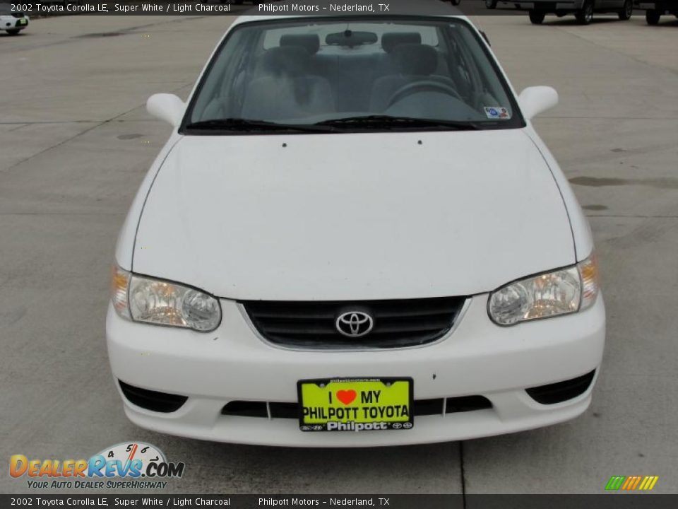 2002 Toyota Corolla LE Super White / Light Charcoal Photo #8