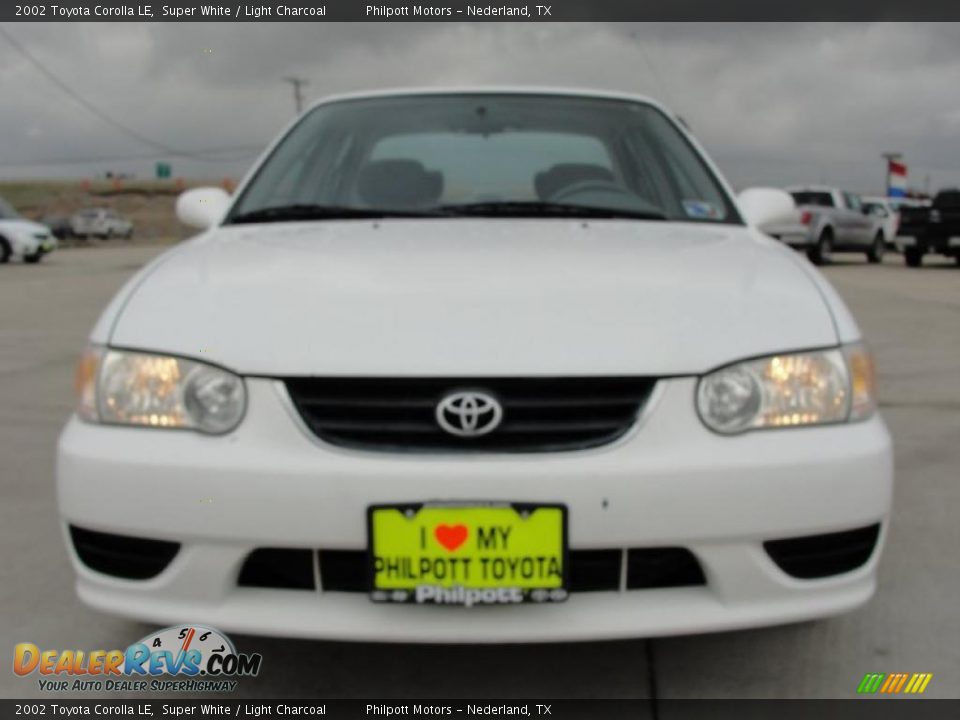 2002 Toyota Corolla LE Super White / Light Charcoal Photo #9