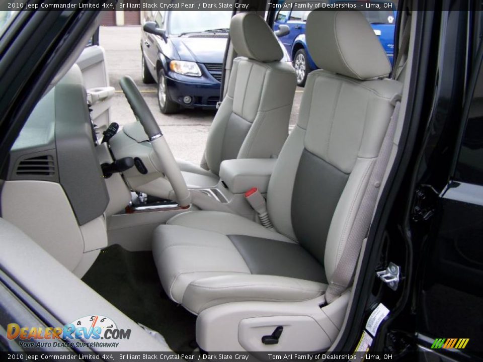 2010 Jeep Commander Limited 4x4 Brilliant Black Crystal Pearl / Dark Slate Gray Photo #9