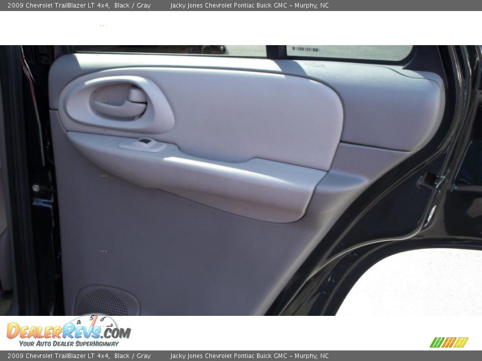 2009 Chevrolet TrailBlazer LT 4x4 Black / Gray Photo #5