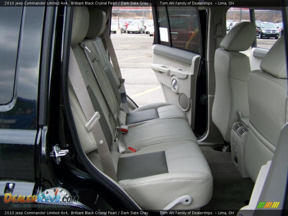 2010 Jeep Commander Limited 4x4 Brilliant Black Crystal Pearl / Dark Slate Gray Photo #15
