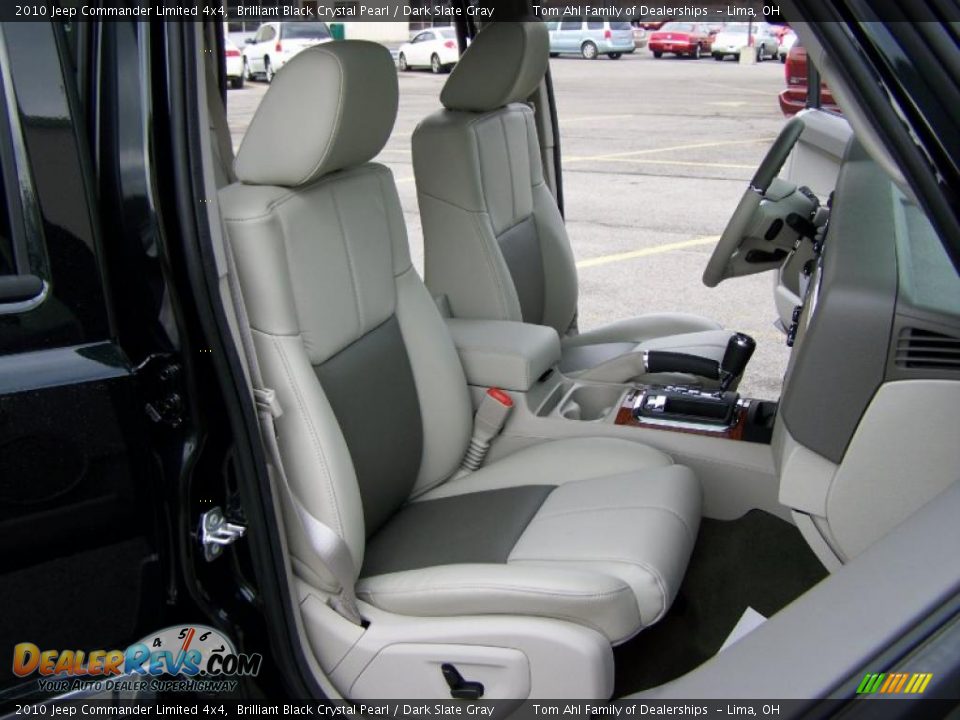 2010 Jeep Commander Limited 4x4 Brilliant Black Crystal Pearl / Dark Slate Gray Photo #16