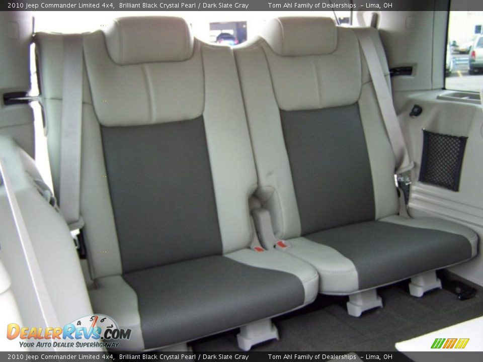 2010 Jeep Commander Limited 4x4 Brilliant Black Crystal Pearl / Dark Slate Gray Photo #17