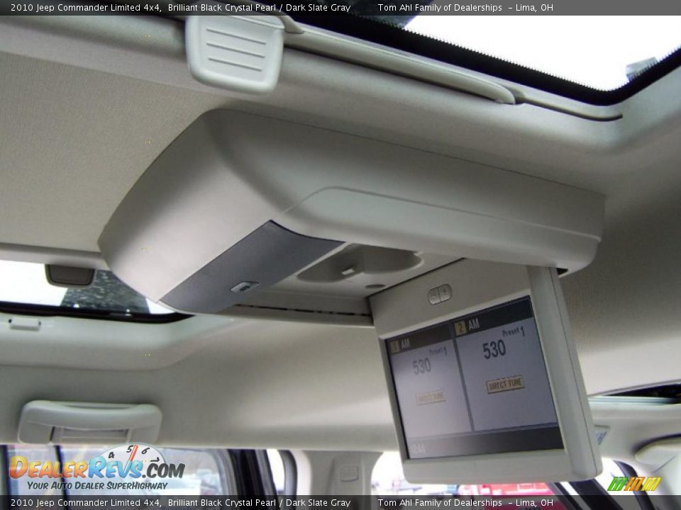 2010 Jeep Commander Limited 4x4 Brilliant Black Crystal Pearl / Dark Slate Gray Photo #19