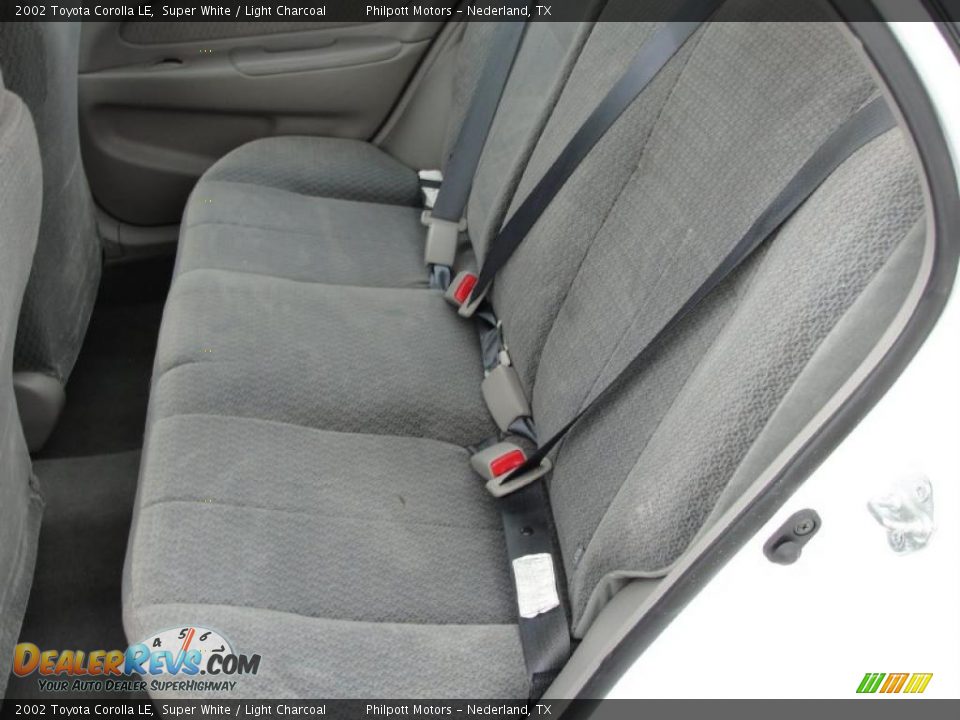 2002 Toyota Corolla LE Super White / Light Charcoal Photo #31
