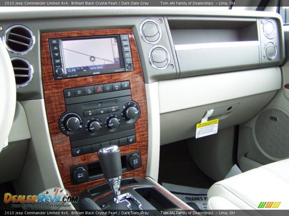 2010 Jeep Commander Limited 4x4 Brilliant Black Crystal Pearl / Dark Slate Gray Photo #26