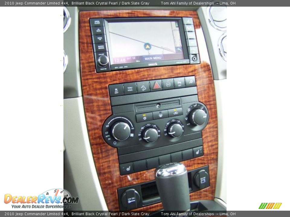 2010 Jeep Commander Limited 4x4 Brilliant Black Crystal Pearl / Dark Slate Gray Photo #28