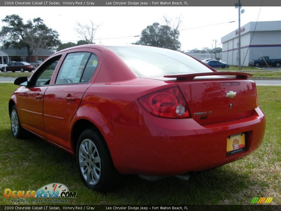2009 Chevrolet Cobalt LT Sedan Victory Red / Gray Photo #3