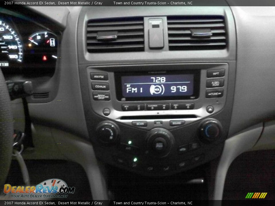 2007 Honda Accord EX Sedan Desert Mist Metallic / Gray Photo #8