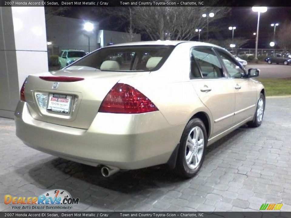 2007 Honda Accord EX Sedan Desert Mist Metallic / Gray Photo #16