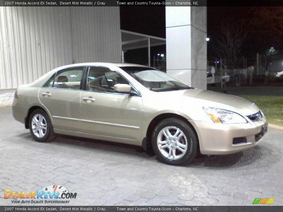 2007 Honda Accord EX Sedan Desert Mist Metallic / Gray Photo #17