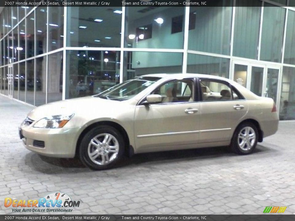 2007 Honda Accord EX Sedan Desert Mist Metallic / Gray Photo #18