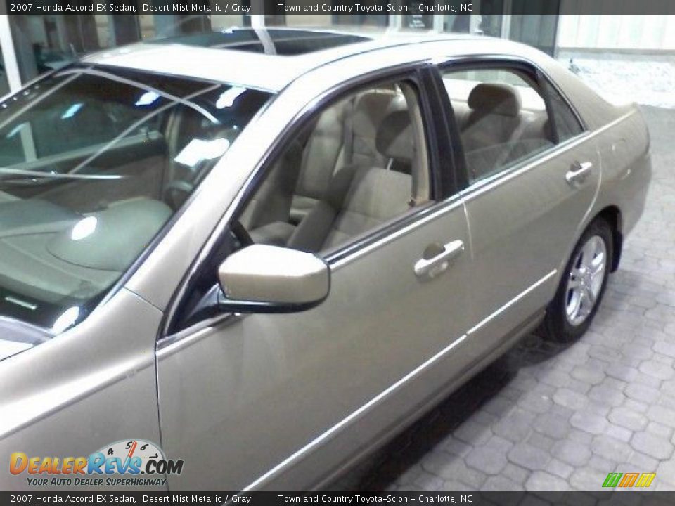 2007 Honda Accord EX Sedan Desert Mist Metallic / Gray Photo #20
