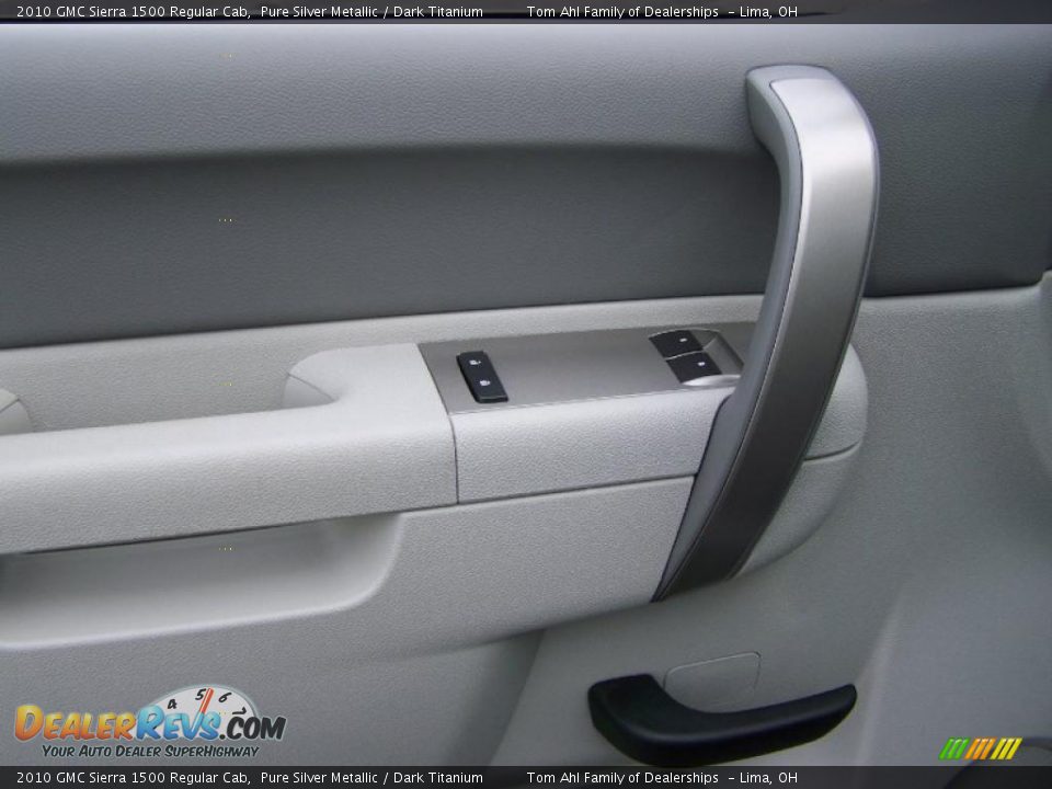 2010 GMC Sierra 1500 Regular Cab Pure Silver Metallic / Dark Titanium Photo #11