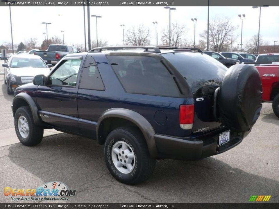 1999 Chevrolet Blazer LS 4x4 Indigo Blue Metallic / Graphite Photo #4