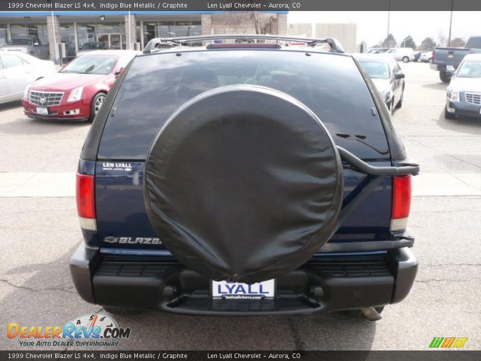 1999 Chevrolet Blazer LS 4x4 Indigo Blue Metallic / Graphite Photo #5