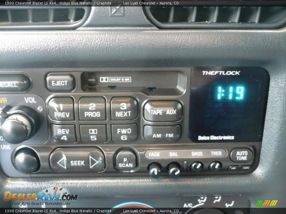 1999 Chevrolet Blazer LS 4x4 Indigo Blue Metallic / Graphite Photo #20