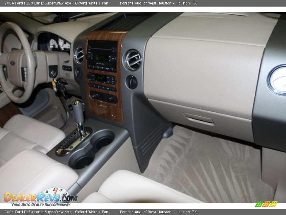 2004 Ford F150 Lariat SuperCrew 4x4 Oxford White / Tan Photo #8