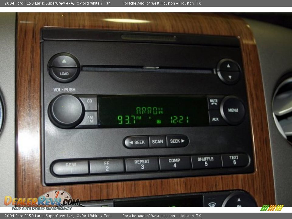 2004 Ford F150 Lariat SuperCrew 4x4 Oxford White / Tan Photo #26