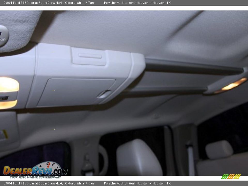 2004 Ford F150 Lariat SuperCrew 4x4 Oxford White / Tan Photo #30