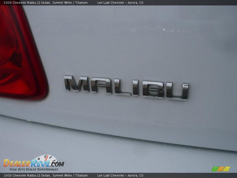2009 Chevrolet Malibu LS Sedan Summit White / Titanium Photo #12