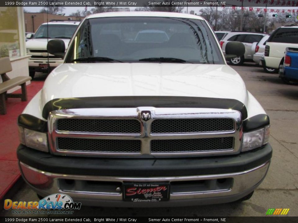1999 Dodge Ram 2500 Laramie Extended Cab Bright White / Mist Gray Photo #5