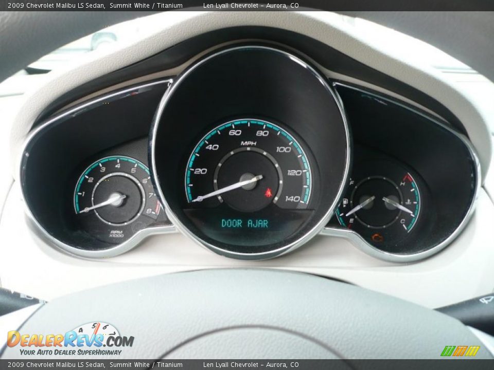 2009 Chevrolet Malibu LS Sedan Summit White / Titanium Photo #24