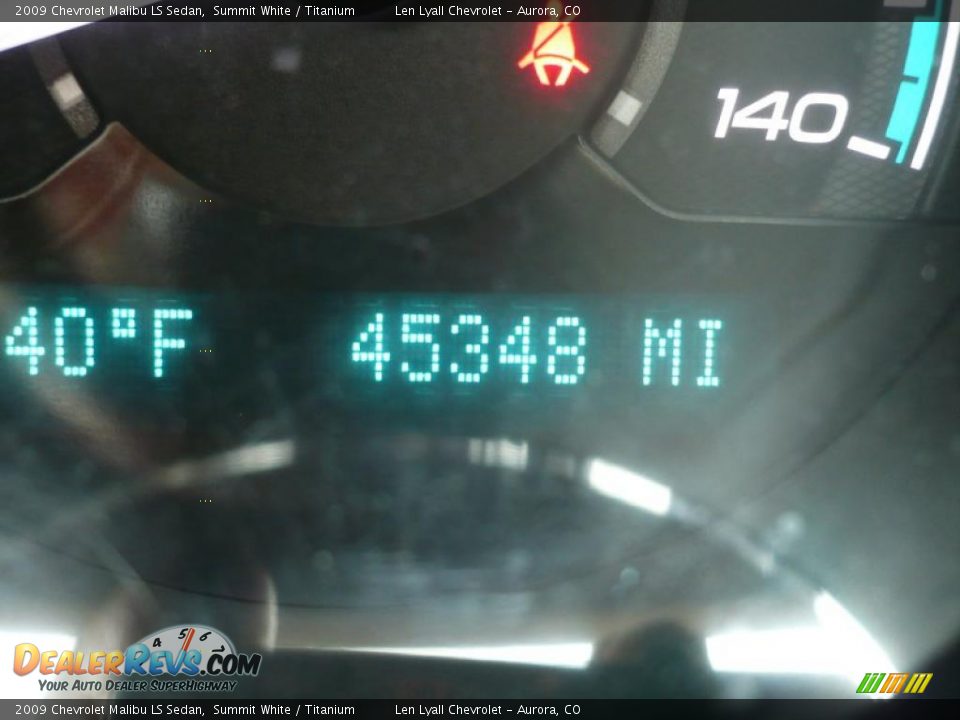 2009 Chevrolet Malibu LS Sedan Summit White / Titanium Photo #25