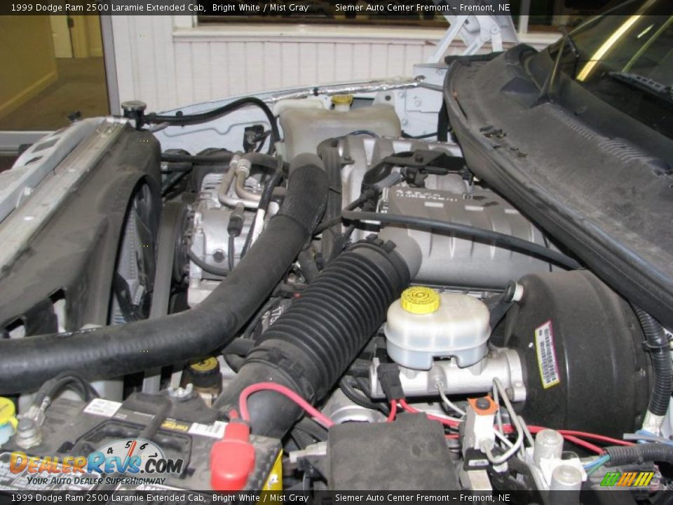 1999 Dodge Ram 2500 Laramie Extended Cab Bright White / Mist Gray Photo #26