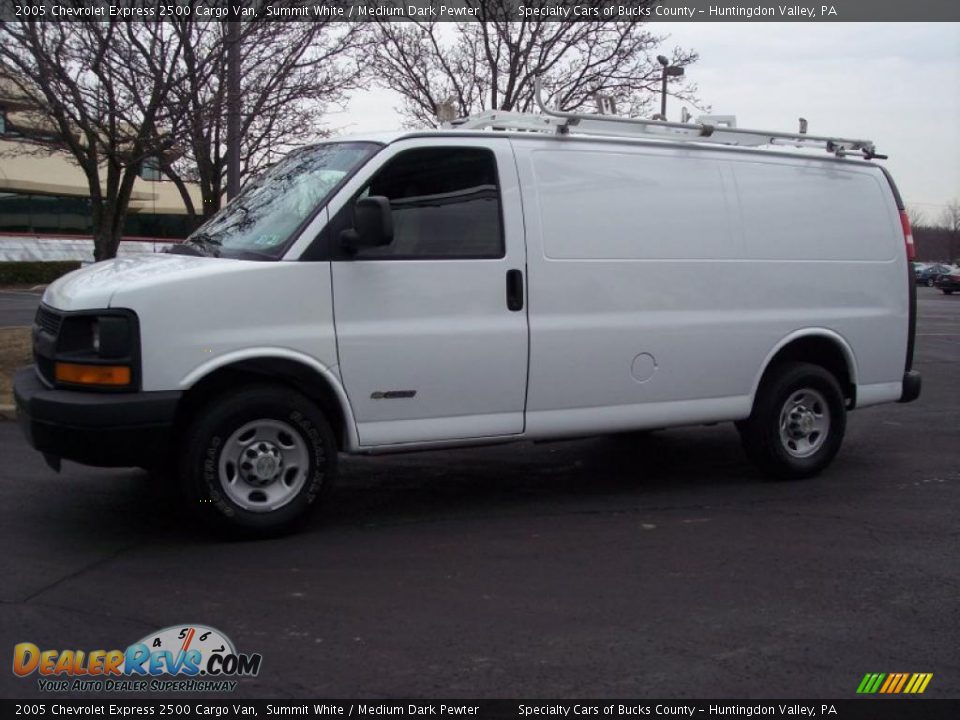 2005 Chevrolet Express 2500 Cargo Van Summit White / Medium Dark Pewter Photo #2