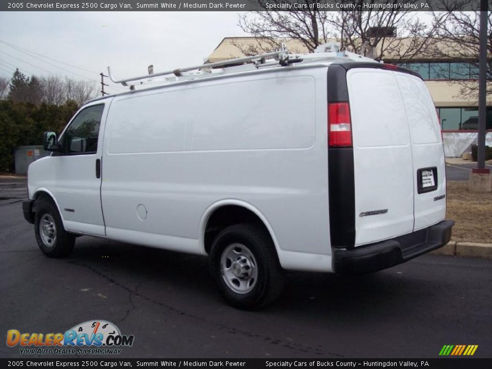 2005 Chevrolet Express 2500 Cargo Van Summit White / Medium Dark Pewter Photo #6