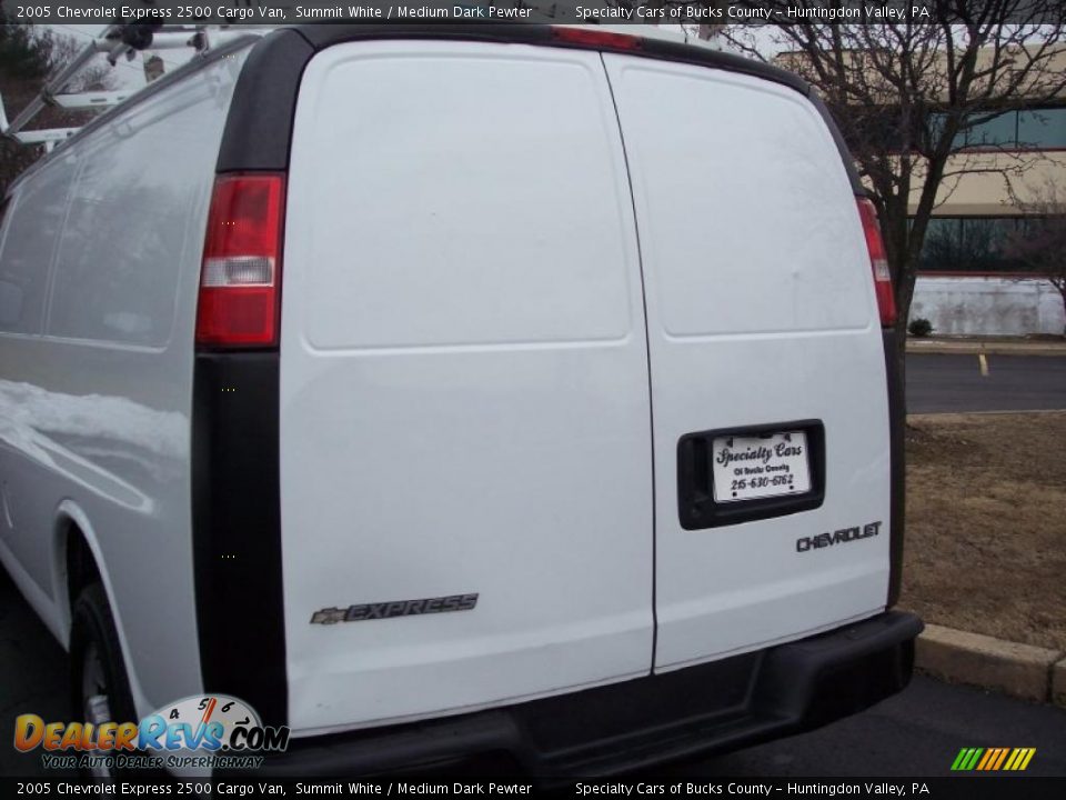 2005 Chevrolet Express 2500 Cargo Van Summit White / Medium Dark Pewter Photo #8