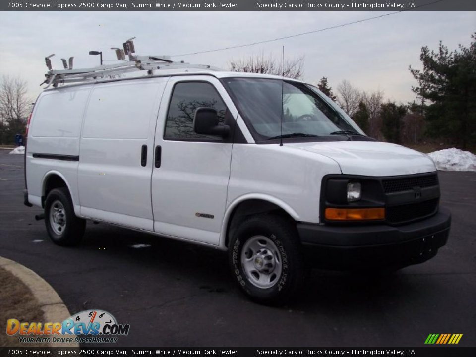 2005 Chevrolet Express 2500 Cargo Van Summit White / Medium Dark Pewter Photo #15