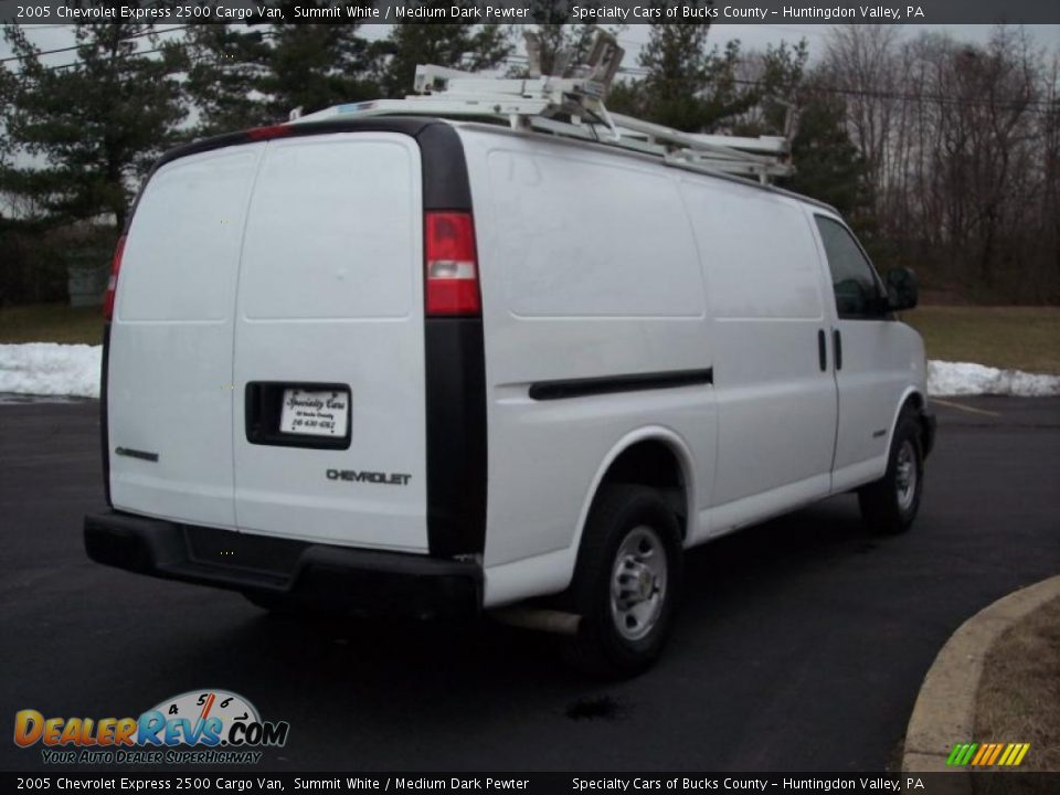 2005 Chevrolet Express 2500 Cargo Van Summit White / Medium Dark Pewter Photo #19