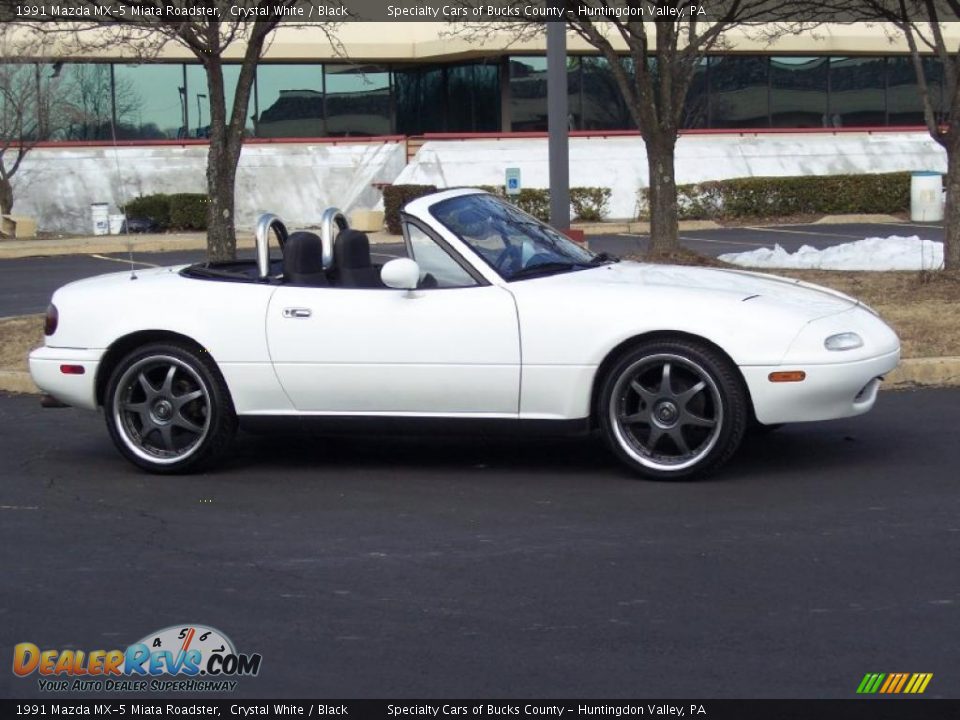 1991 Mazda MX-5 Miata Roadster Crystal White / Black Photo #1