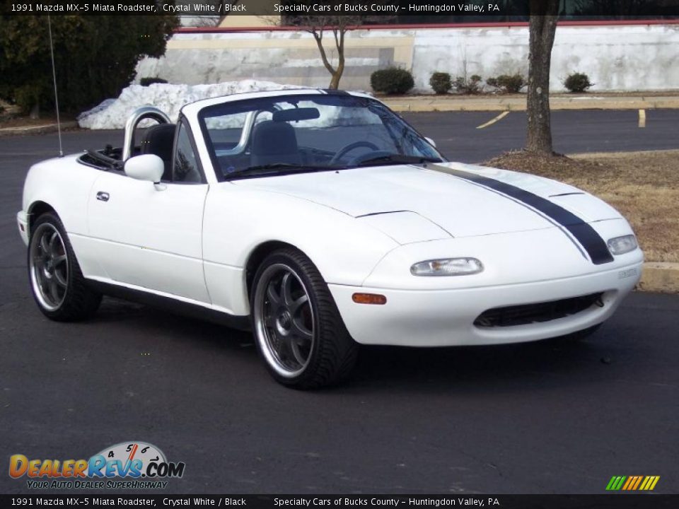 1991 Mazda MX-5 Miata Roadster Crystal White / Black Photo #4