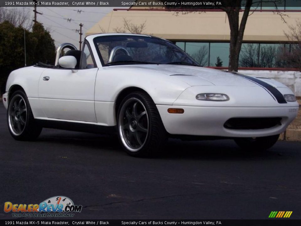 1991 Mazda MX-5 Miata Roadster Crystal White / Black Photo #8