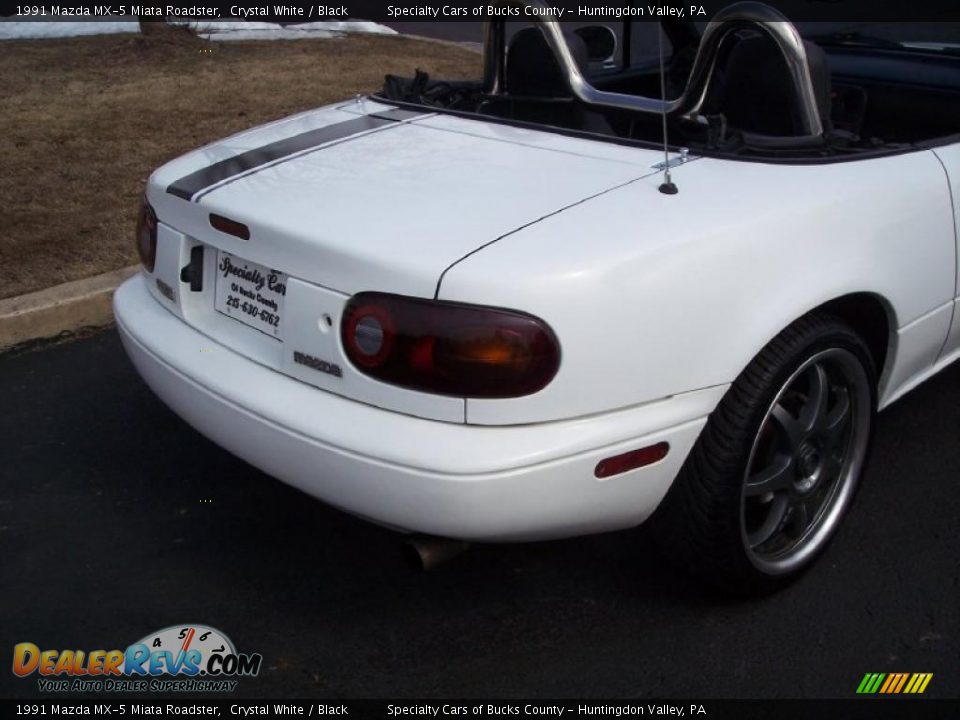 1991 Mazda MX-5 Miata Roadster Crystal White / Black Photo #10