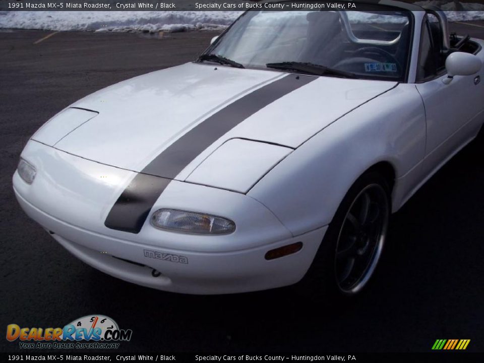 1991 Mazda MX-5 Miata Roadster Crystal White / Black Photo #17
