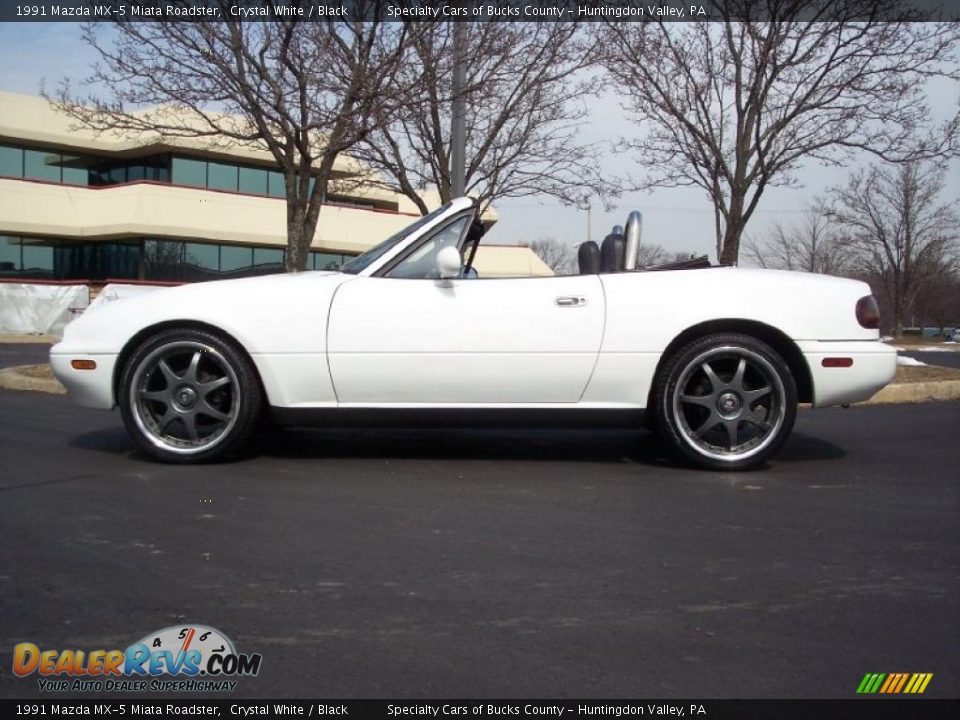 1991 Mazda MX-5 Miata Roadster Crystal White / Black Photo #22