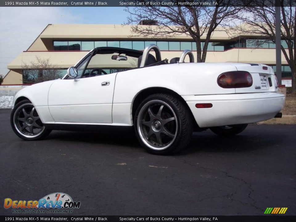1991 Mazda MX-5 Miata Roadster Crystal White / Black Photo #32