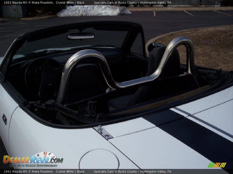 1991 Mazda MX-5 Miata Roadster Crystal White / Black Photo #33