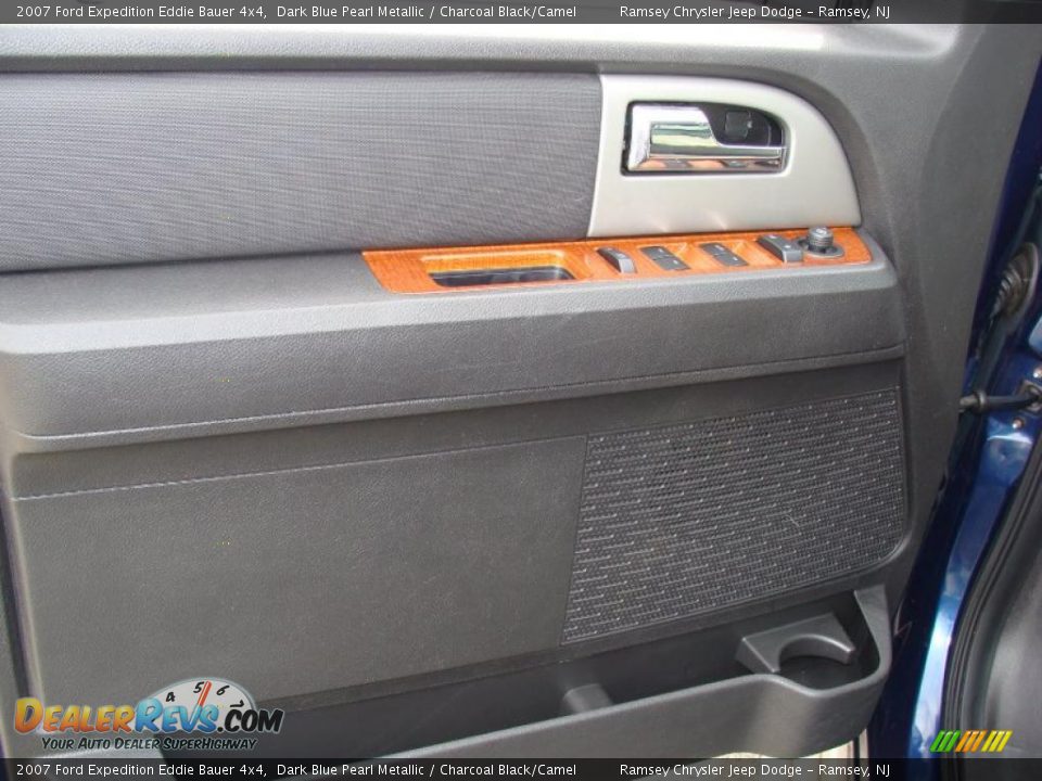 2007 Ford Expedition Eddie Bauer 4x4 Dark Blue Pearl Metallic / Charcoal Black/Camel Photo #11