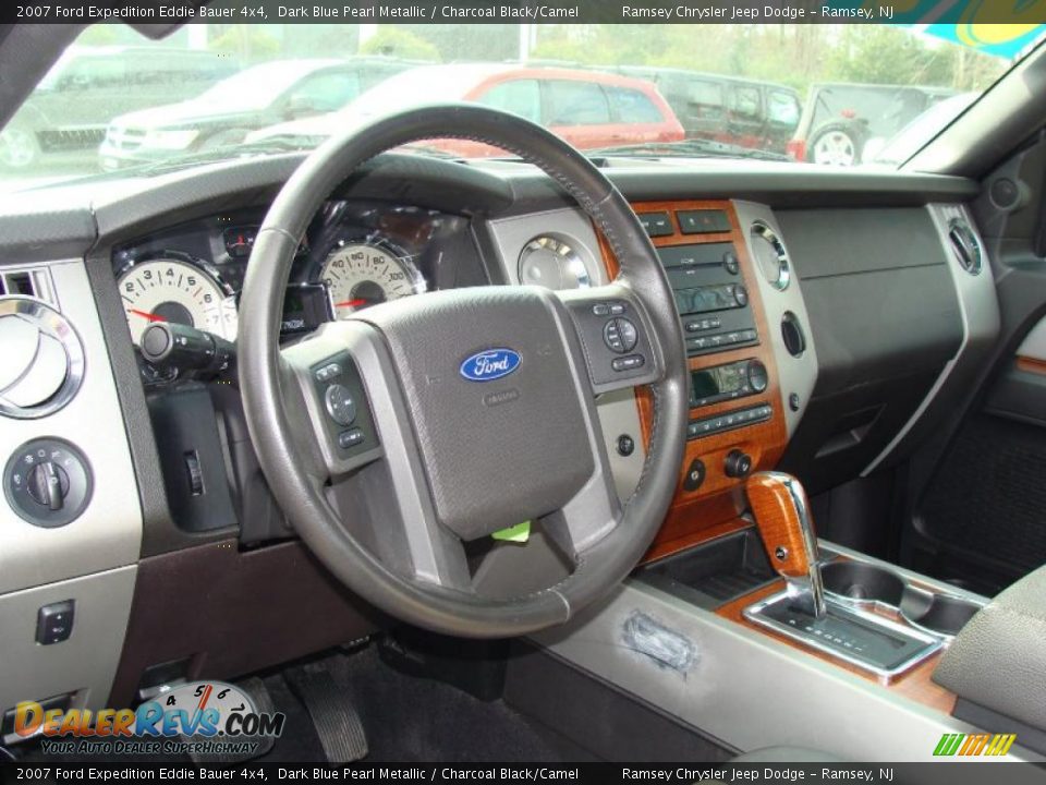 2007 Ford Expedition Eddie Bauer 4x4 Dark Blue Pearl Metallic / Charcoal Black/Camel Photo #13