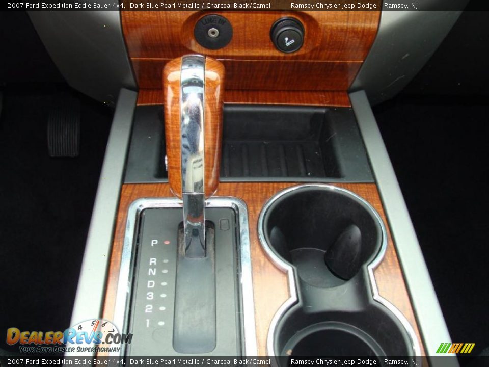 2007 Ford Expedition Eddie Bauer 4x4 Dark Blue Pearl Metallic / Charcoal Black/Camel Photo #15