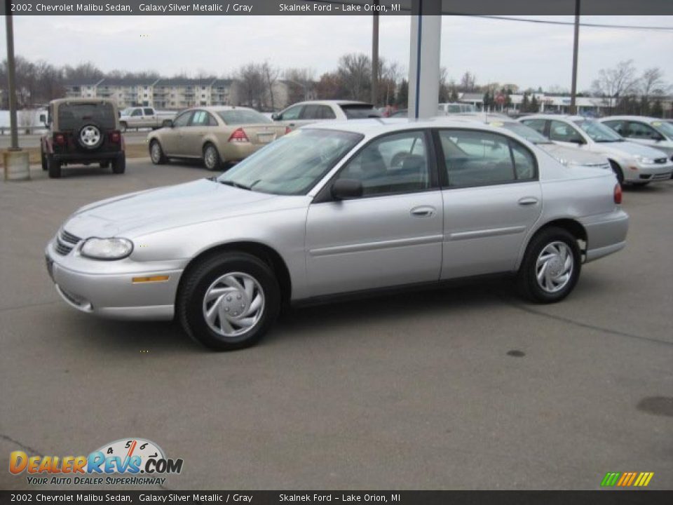 2002 Chevrolet Malibu Sedan Galaxy Silver Metallic / Gray Photo #8