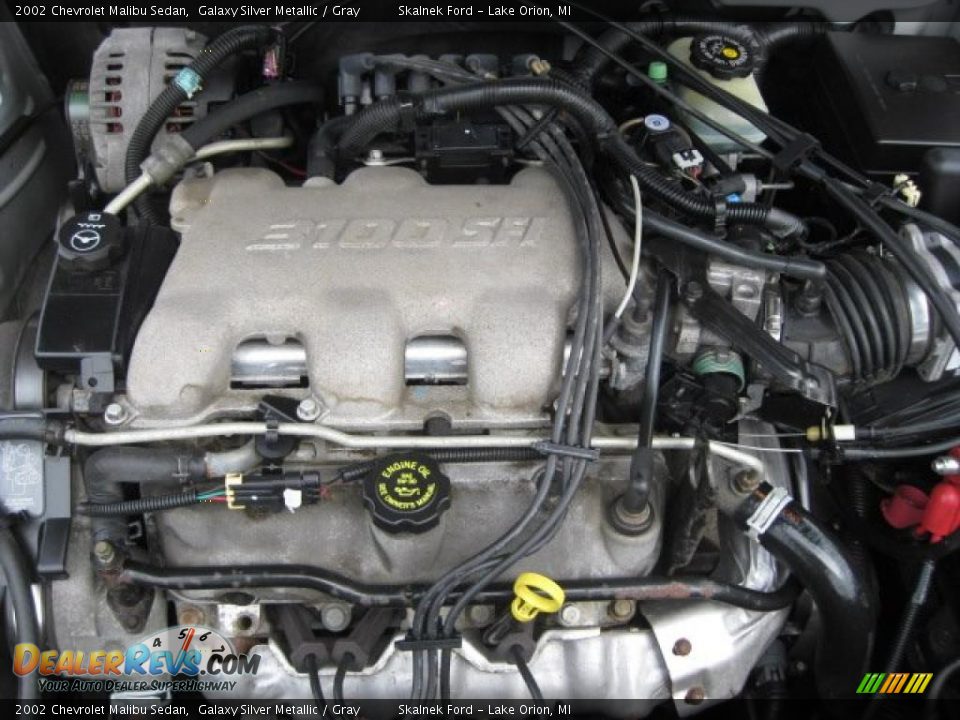 2002 Chevrolet Malibu Sedan Galaxy Silver Metallic / Gray Photo #31