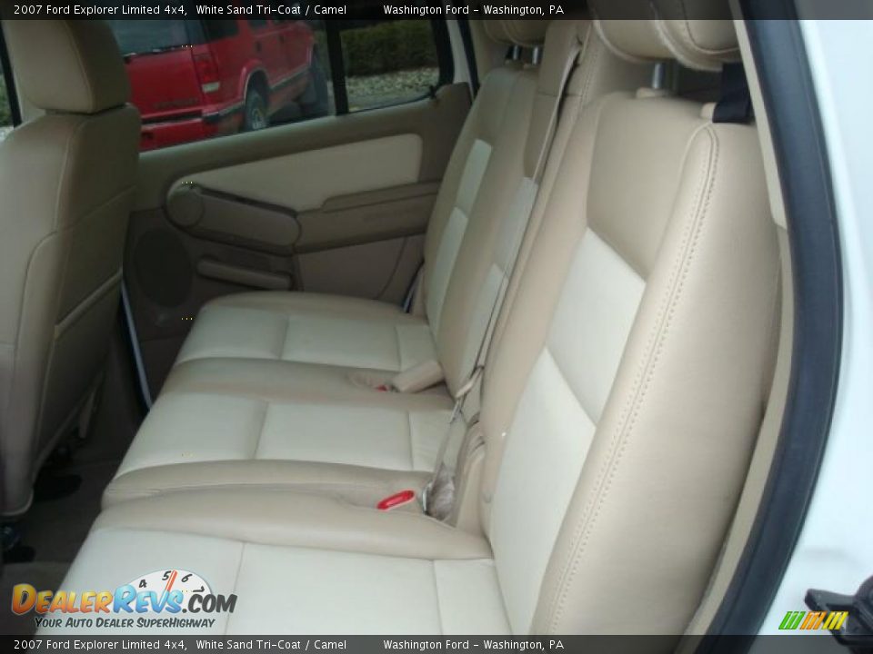 2007 Ford Explorer Limited 4x4 White Sand Tri-Coat / Camel Photo #13