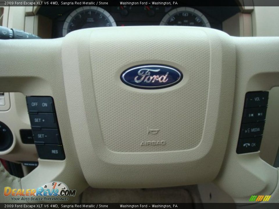 2009 Ford Escape XLT V6 4WD Sangria Red Metallic / Stone Photo #18