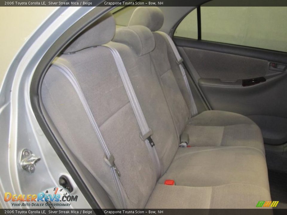 2006 Toyota Corolla LE Silver Streak Mica / Beige Photo #5
